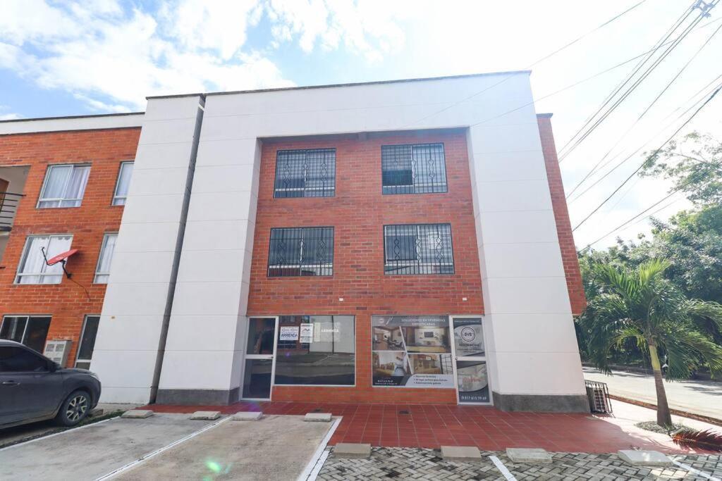 Apartamento Amoblado En Carepa Cerca Al Aeropuerto Luaran gambar