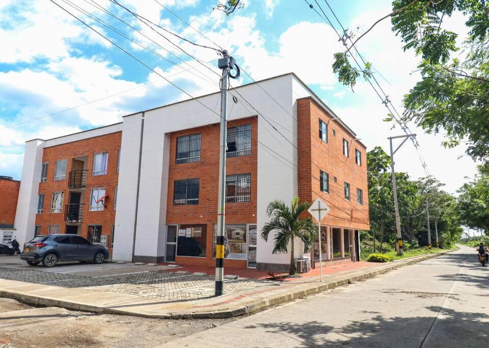 Apartamento Amoblado En Carepa Cerca Al Aeropuerto Luaran gambar